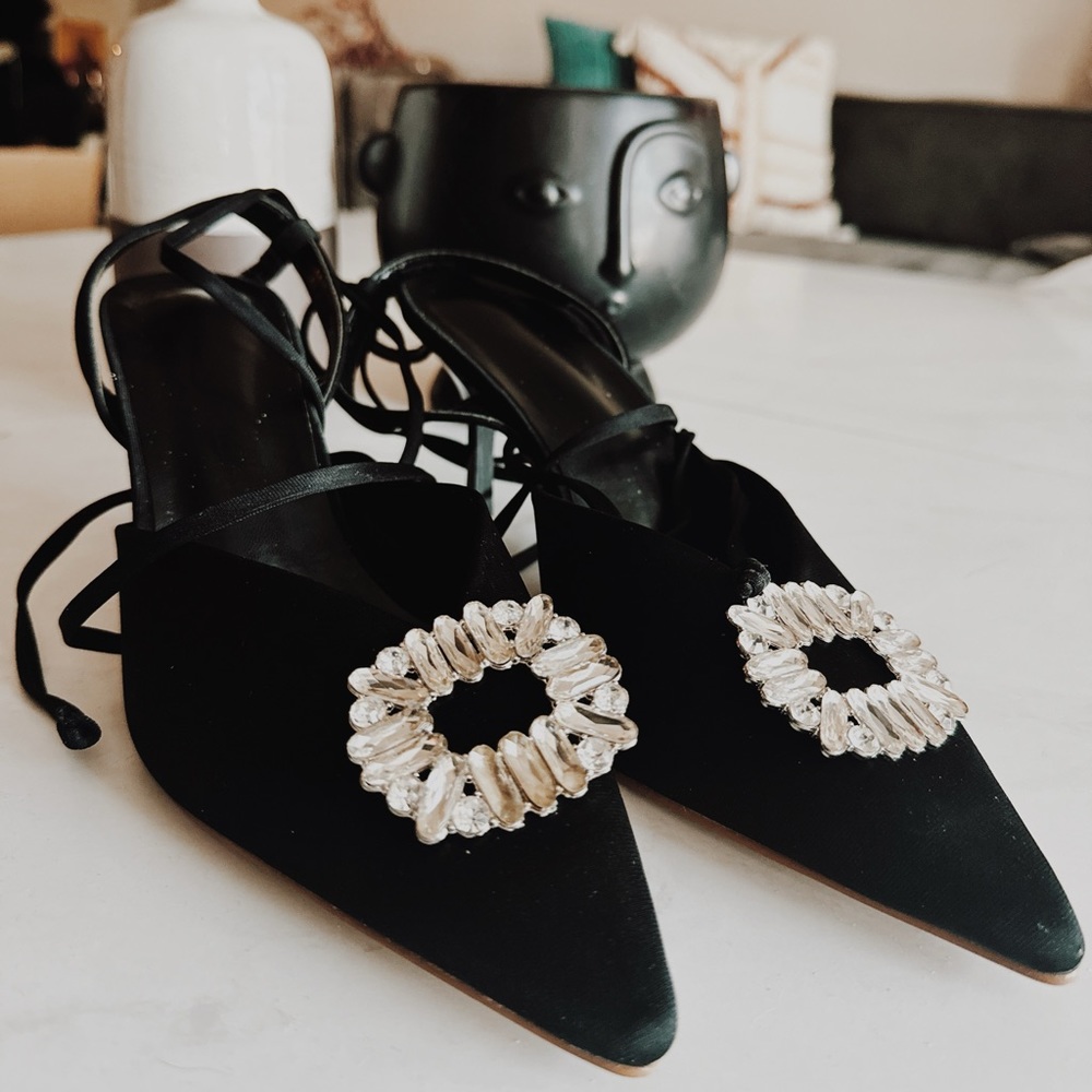 Heels / NEW Never Worn / Embellished / Jewel Detail / Lace Up